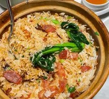 Cantonese腊味 Baozi Rice in Clay Pot