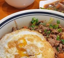 Beef Stir-Fried Noodles