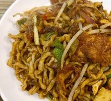 Stir-Fried Beef Noodles