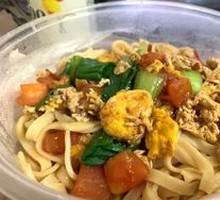Tomato and Egg Noodles