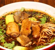 Peanut Sauce Pork Rib Noodles