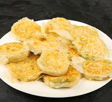 Pan-fried Dumplings and Buns Combo