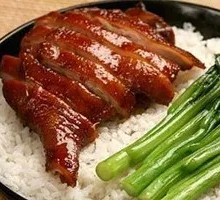 Duck Leg Stir-Fried Rice Noodles