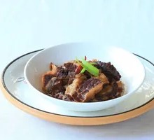 Gold-Grade Braised Beef Bones