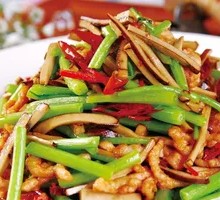 Salted Vegetable and Tofu Skin with Pork Slices