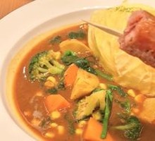 Fried Chicken Curry Omelette Rice