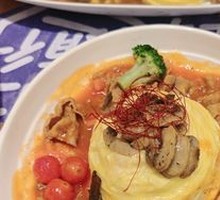 Snowflake Beef with Tomato Egg Fried Rice