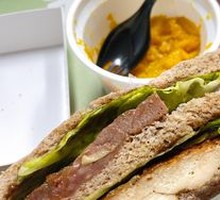 Black Wheat Beef & Chicken Breast Double Sandwich