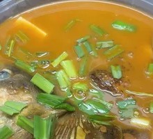 Bighead Carp Hot Pot
