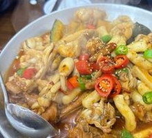 Frog and Chicken Claw Pumpkin Stew