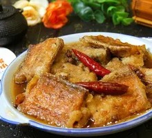 Braised Cod with Radish Strips