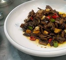 Stir-Fried Eel Strips
