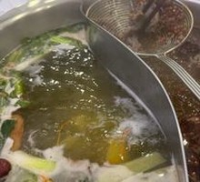 Lan's Twin Flavor Hot Pot Base