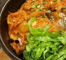 Kimchi Beef Stone Pot Rice