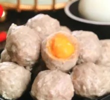 海鸭蛋牛肉丸