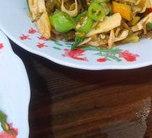 Green Pepper Stir-fried Dried Bamboo Shoots
