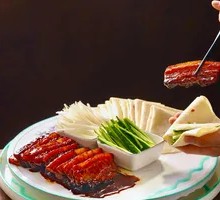 Thin Pancake with Roast Meat