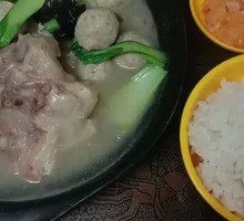 Braised Pork Bone Rice with Meatballs