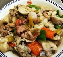 Bamboo Mushroom Stir-Fried with Pork Slices