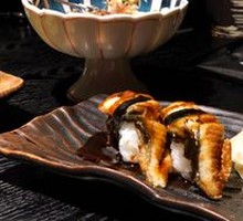 Grilled Salmon Belly Sushi