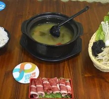 Sour Cabbage Beef Noodle Soup