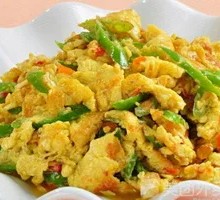 Egg with Green Pepper