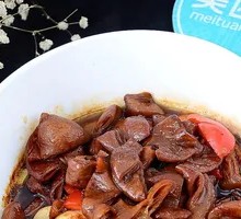 Braised Pork Intestines