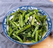 Stir-Fried Water Spinach with Soy Bean Paste