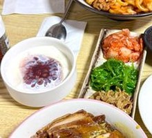 Curry Beef and Teriyaki Chicken Platter