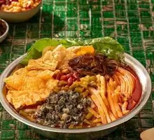 Secret-Recipe Snail Noodle Soup