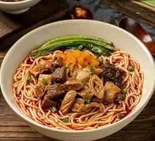 Beef Brisket and Pig Intestine Noodle Platter