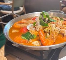 Shrimp in Tom Yum Soup Flavor