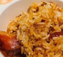 Cantonese腊味 Baozi Rice in Clay Pot