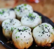 Fresh Pork Pan-Fried Dumplings