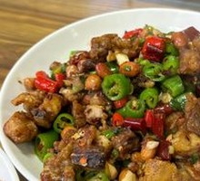 Spicy Chicken with Chili