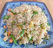 Pickled Vegetable and Green Pepper Fried Rice