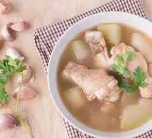 Dried Chicken and Radish Soup