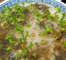 Sour Cabbage and Vermicelli Soup
