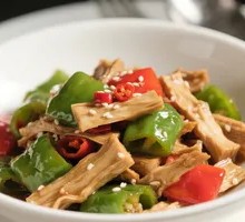 Green Pepper and Bamboo Shoot Dry Dish