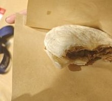 Lao Tong Meat Sandwich