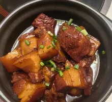 Braised土 Pork