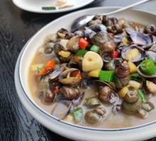Snail and Clam Stir-fry