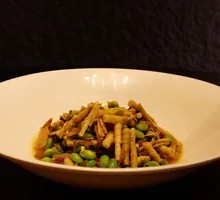 Pickled Mustard Greens with Bamboo Shoots and Mung Beans