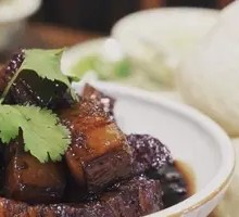 Braised Pork Buns