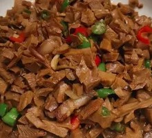 Spicy Bamboo Shoots with Chili
