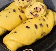 Golden Pumpkin Miso Roll