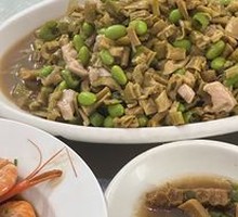 Bamboo Shoots, Green Beans, and Pork Diced Stir-fry