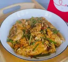 Sour Stir-Fried Chicken