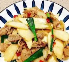 Bamboo Shoot and Pork Slices