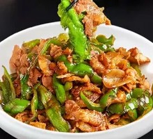 Spicy Chili Stir-Fried Pork
